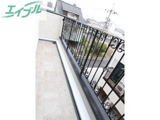 バルコニー　バルコニー