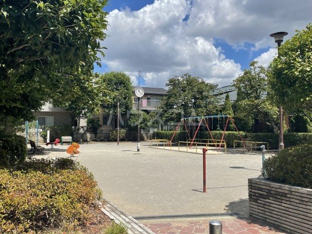 【江戸川区北小岩のマンションの公園】