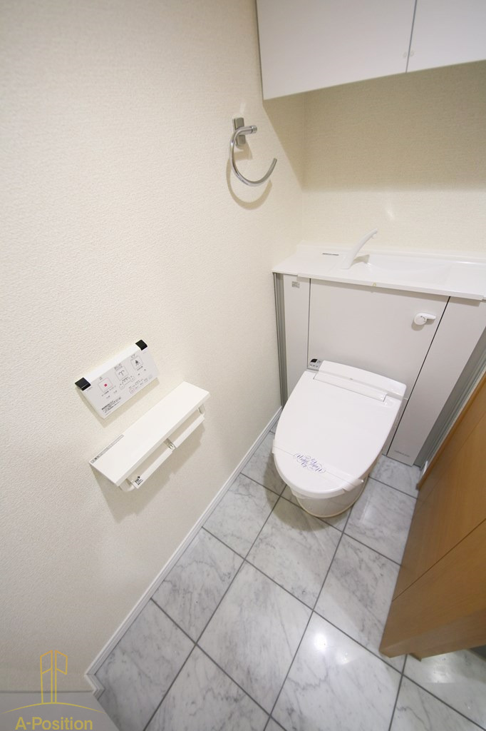 トイレ　リーガル南堀江