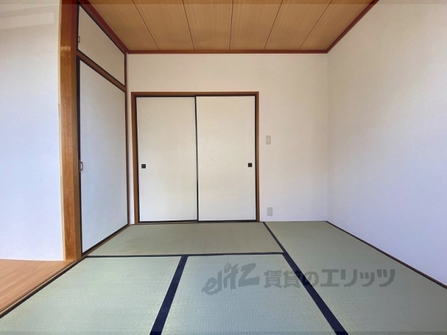 居室・リビング　居室