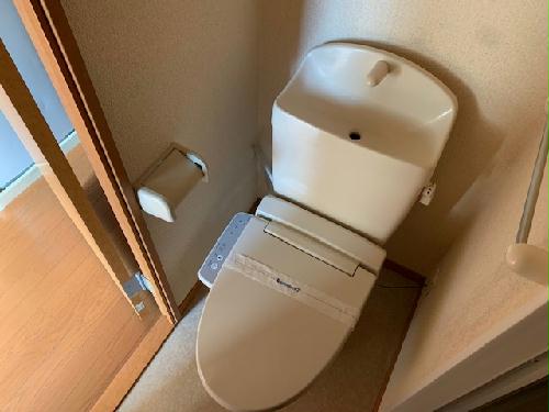 トイレ　温水洗浄便座設置