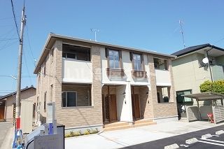 西条市喜多川のアパートの建物外観