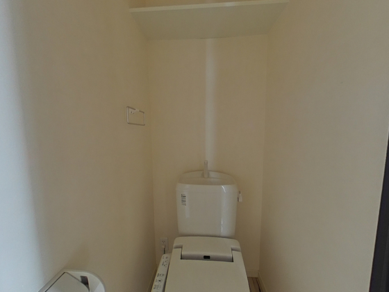 トイレ　※別部屋の写真です