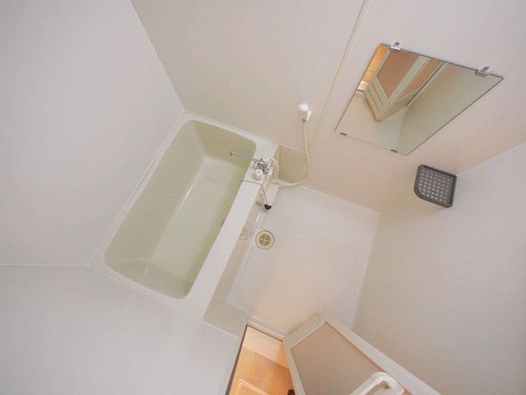 バス・シャワールーム　バストイレ別・浴室乾燥機付き