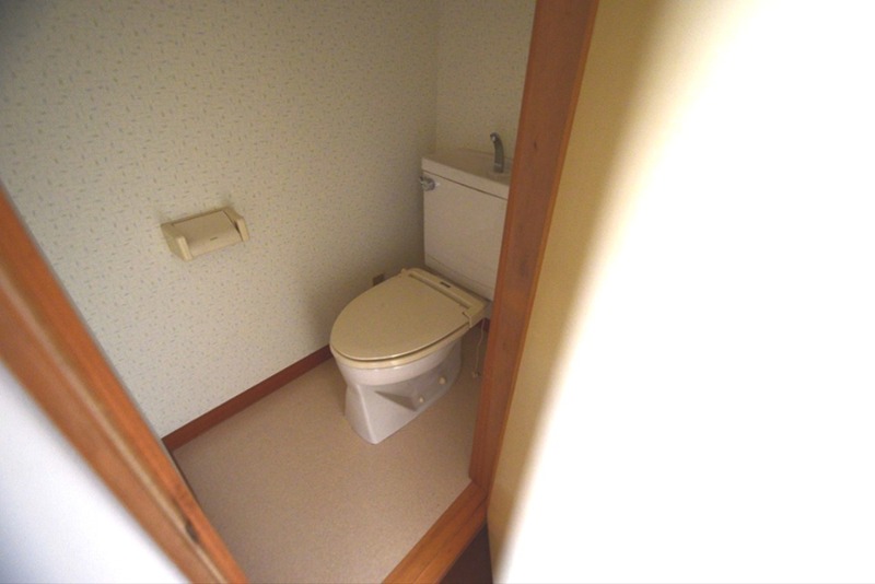 トイレ　別部屋参考