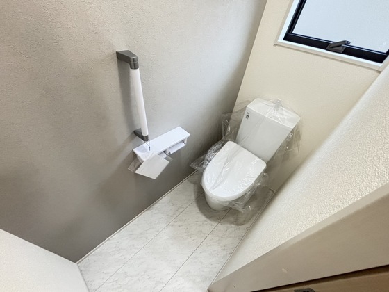 トイレ　シャワー付きトイレ