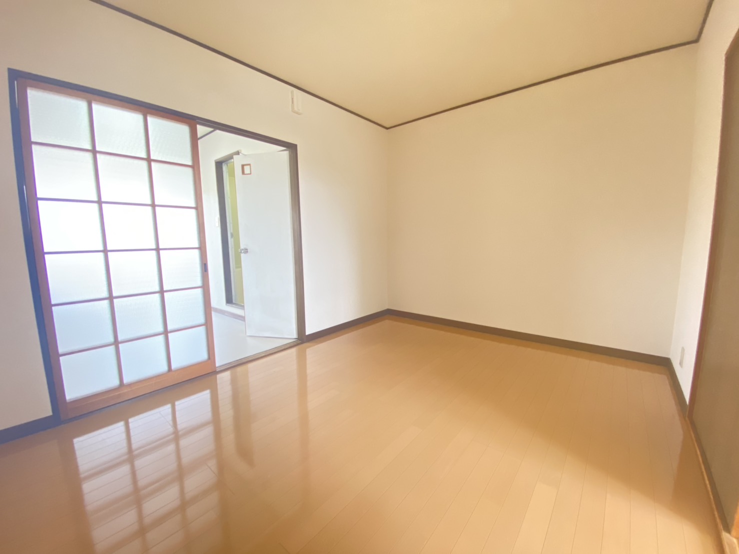 グリーンハイツ_内装_0