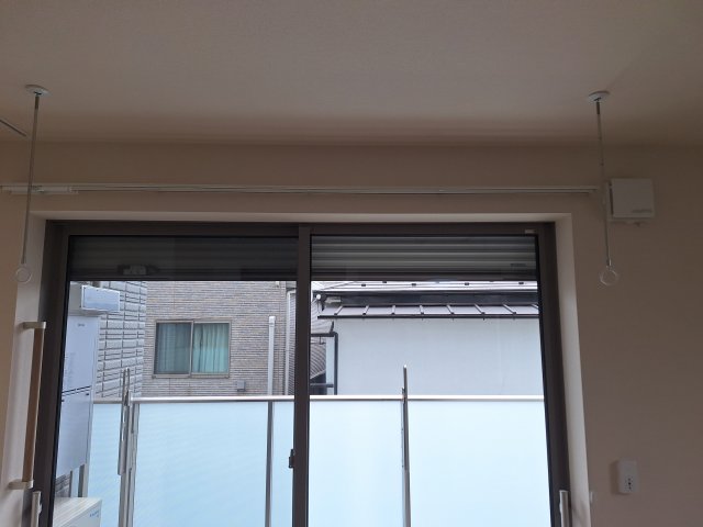その他部屋・スペース　楽々電動防犯シャッター/室内でもしっかり乾きます！物干しフッ