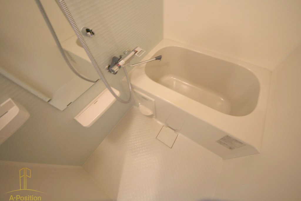 バス・シャワールーム　Alivis福島海老江