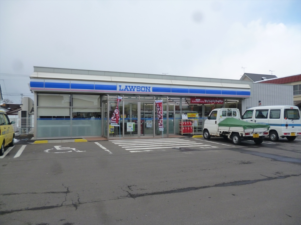 コンビニ　ローソン 弘前紺屋町店（コンビニ）まで1372m