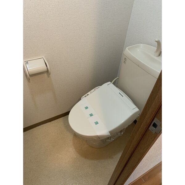 トイレ　シューズボックス