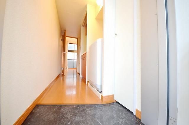 玄関　シューズボックスあります♪