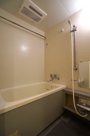 バス・シャワールーム　バス※別部屋参考写真