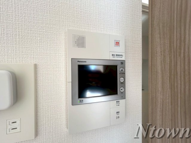 セキュリティ　モニター付きインターフォンです