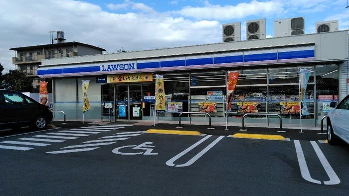 コンビニ　ローソン（コンビニ）まで600m