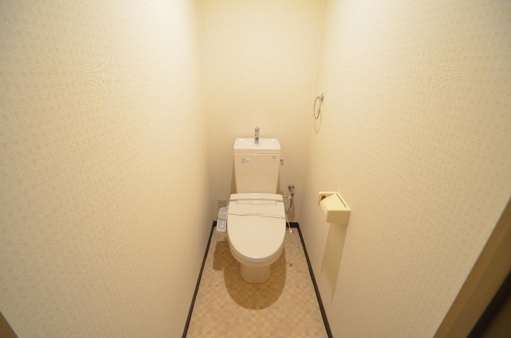 トイレ　シャワー付トイレ