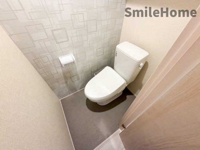 トイレ　清潔感があるトイレです。入るとホッとする、そんな空間。