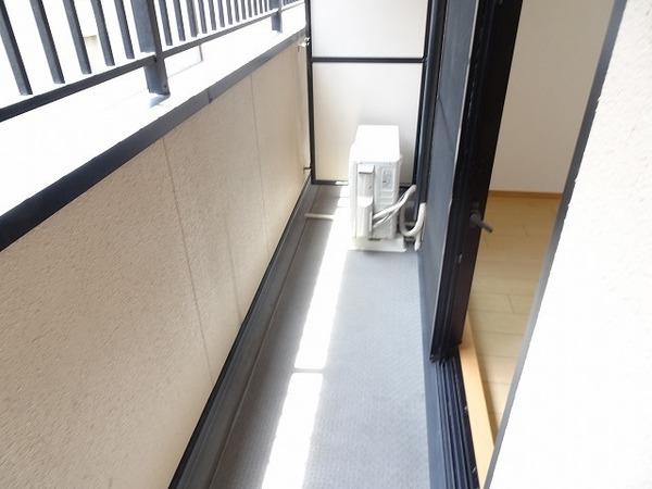 バルコニー　南向きバルコニー！