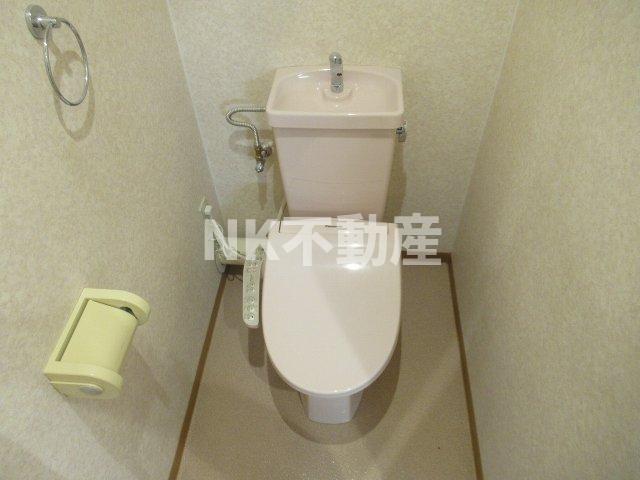 トイレ　ゆったりとした空間のトイレです