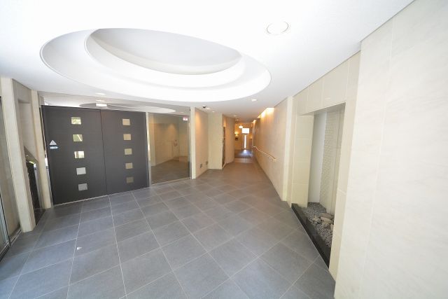 ロビー　グランルージュ谷町六町目　ロビー