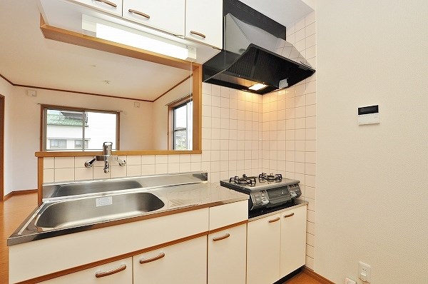 キッチン　★リビングが見渡せるカウンターキッチン★