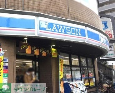 コンビニ　ローソン桜山駅前店（コンビニ）まで220m