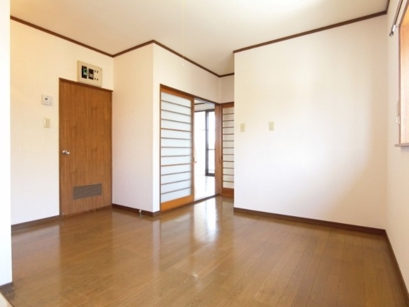 居室・リビング　図面と現状に相違がある場合には現状を優先