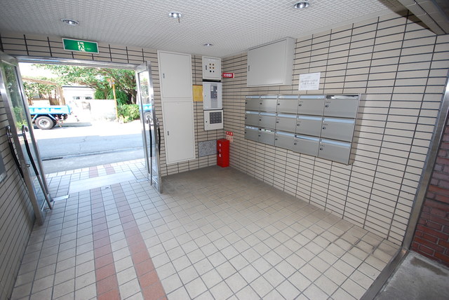 エントランス　エントランス