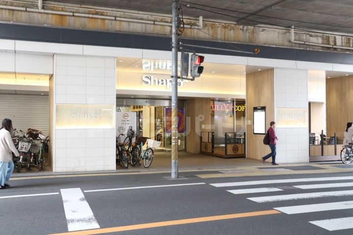 ショッピングセンター　シャポー本八幡（ショッピングセンター）まで520m