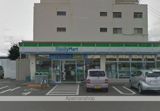 コンビニ　ファミリーマート高松福岡町店（コンビニ）まで525m