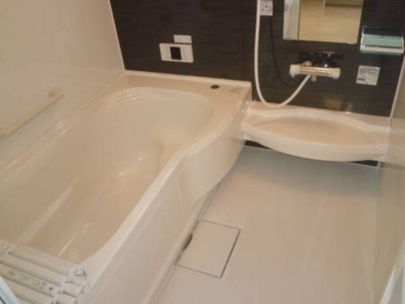 バス・シャワールーム　図面と現状に相違がある場合には現状を優先