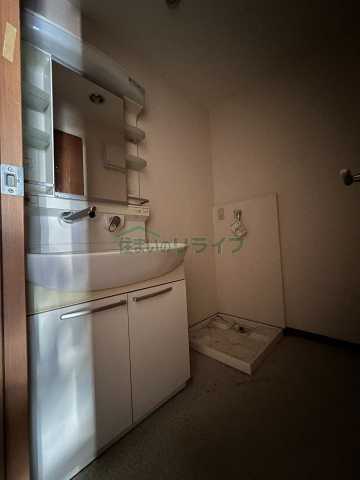 洗面設備　セリジア三宿（別号室参考写真）