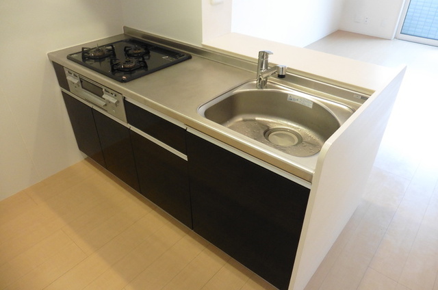 キッチン　対面式システムキッチン