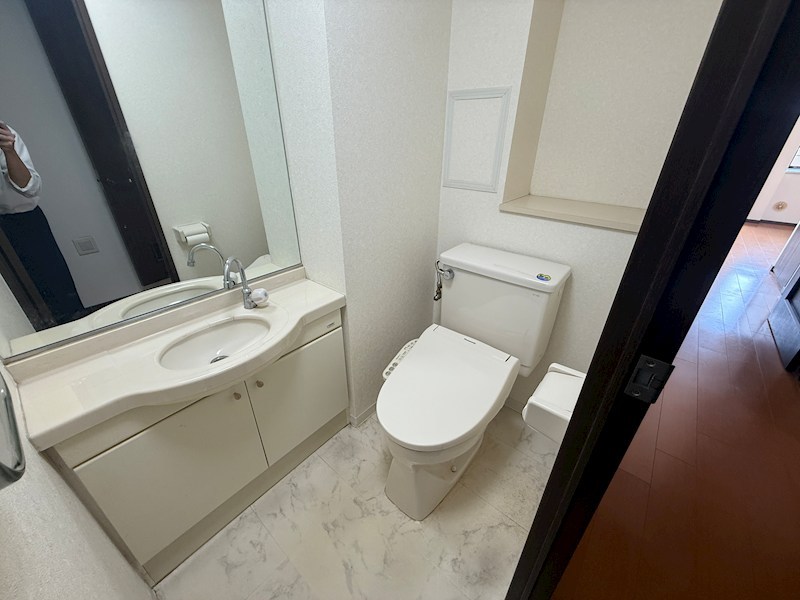アーデンコート住吉川のトイレ写真