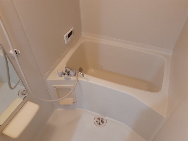 バス・シャワールーム　きれいなお風呂です