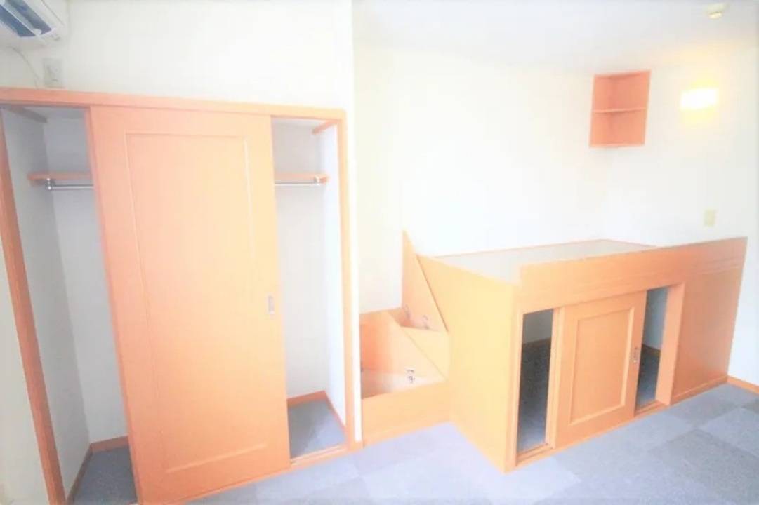 居室・リビング　リビング