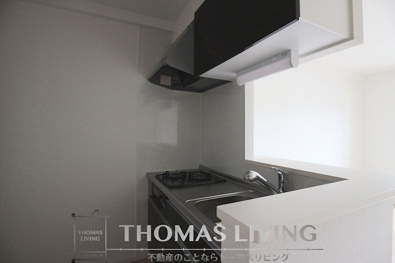 キッチン　人気のカウンタータイプのキッチンです。