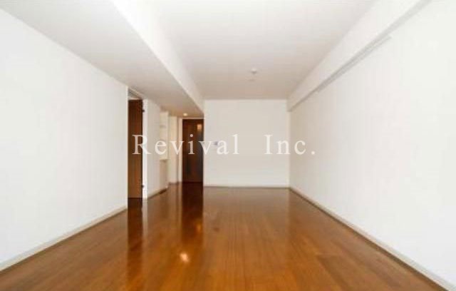 居室・リビング　開放感あり家具配置のしやすい広々したリビング