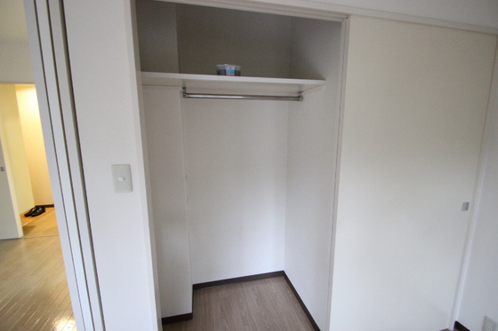 収納　※別部屋の写真です