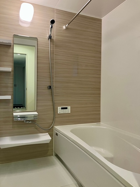 バス・シャワールーム