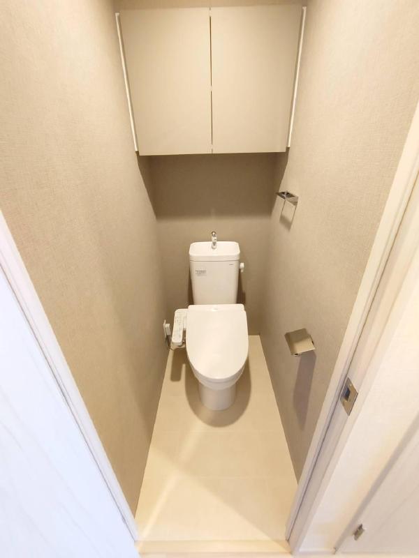 コンフォリアリヴ千住のトイレ写真