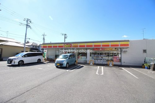 コンビニ　デイリーヤマザキ　初石店（コンビニ）まで203m