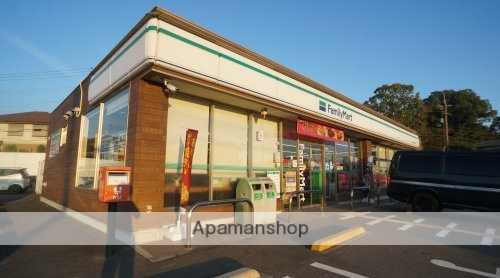 コンビニ　ファミリーマート　奈良白毫寺店（コンビニ）まで515m