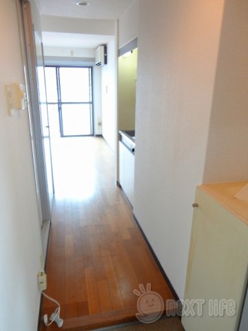 玄関　サロンボングウ