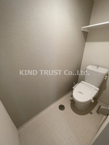 トイレ　落ち着いたトイレです