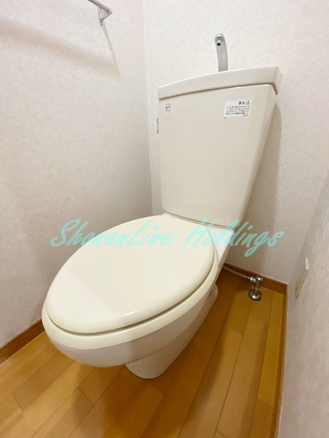 トイレ　バストイレ別