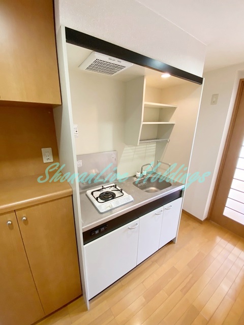 キッチン　ガスコンロ付きキッチンです。
