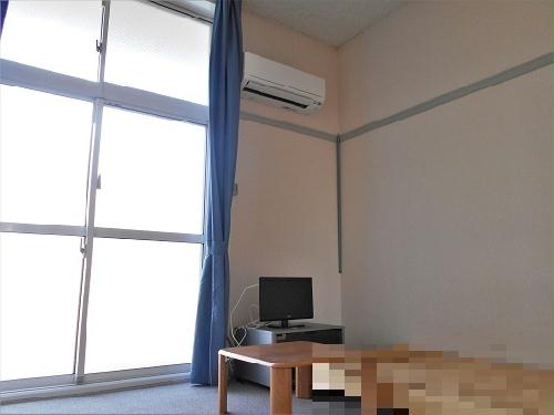 居室・リビング　家具家電の有無は部屋毎に異なります。ベッドはついておりません