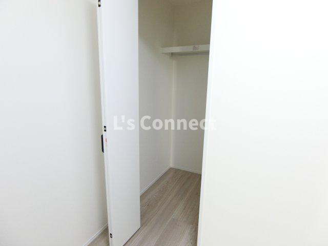 その他設備　ウォークインクローゼットでお荷物もすっきり収納。