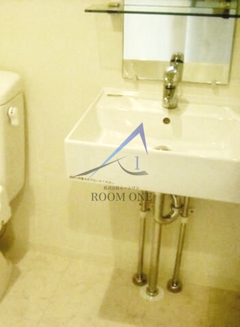 洗面設備　洗面台です。